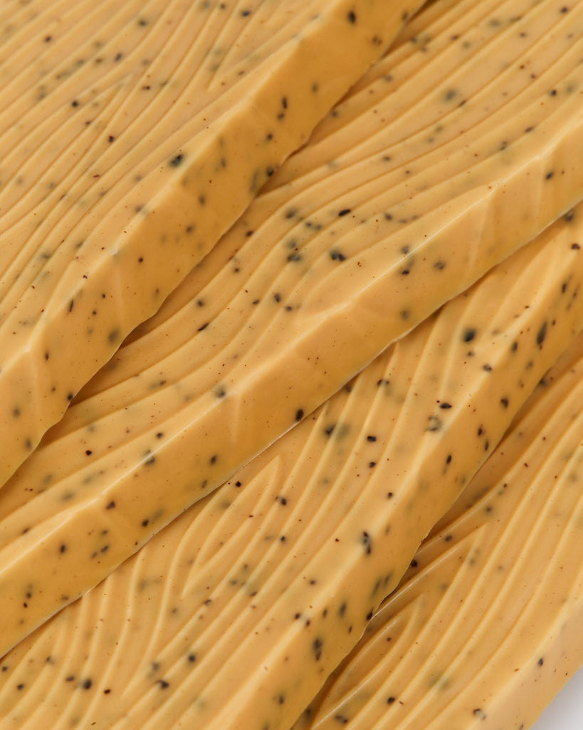 Amber Liquorice Chokoladebar Close Up